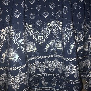 Long sleeve dress with elephant print